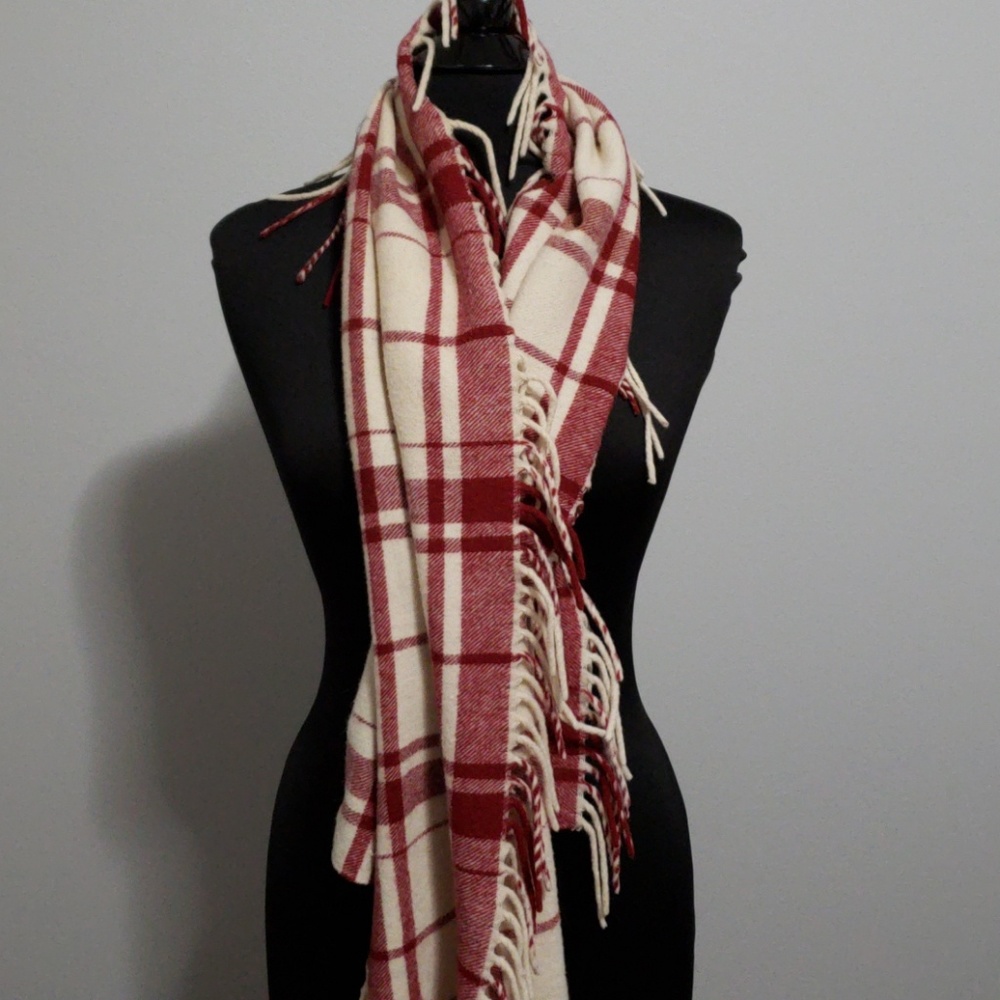Banana Republic Wool Winter Red & Cream Scarf